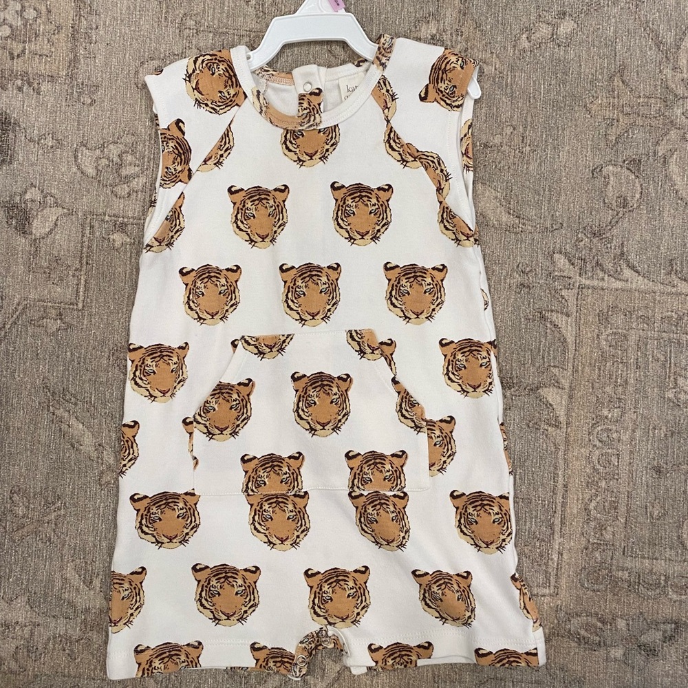 Kate quinn tiger romper size 18-24 months